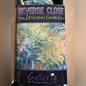 Monet Umbrella garden art portable travel size